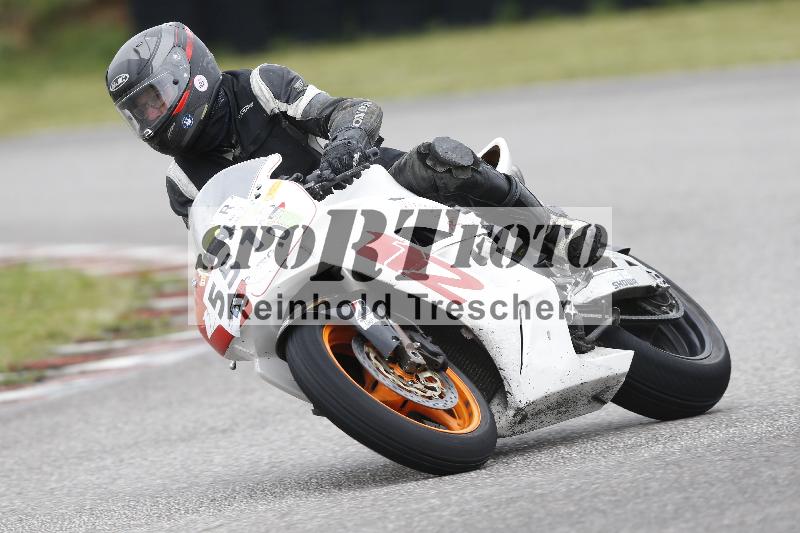 /Archiv-2025/06 18.04.2025 Speer Racing ADR/Gruppe rot/551